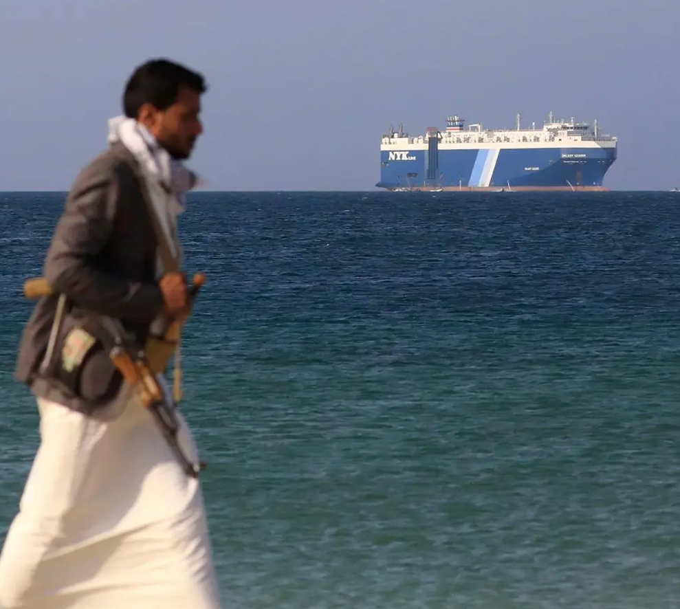  التصعيد الحوثي ومؤشرات الاهتمام الإيراني المتنامي في البحر الأبيض المتوسط