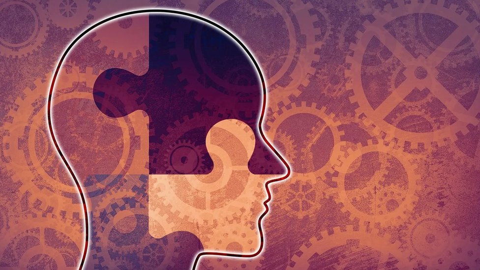 اللاعبون بالدين في ملاعب الدنيا